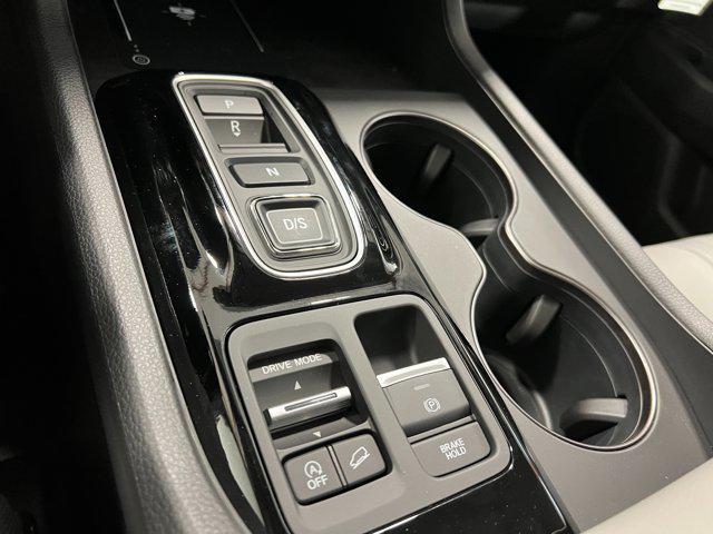 new 2025 Honda Pilot car, priced at $46,065