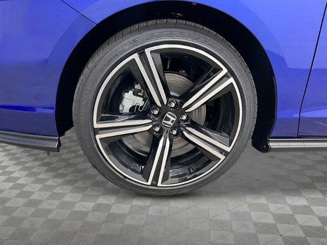 new 2025 Honda Accord Hybrid car, priced at $33,701