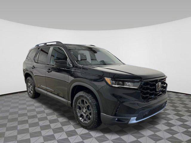 new 2025 Honda Pilot car, priced at $48,148