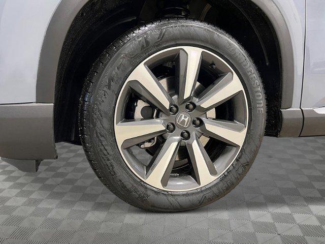 new 2025 Honda Pilot car, priced at $47,704