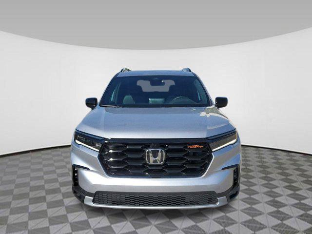 new 2025 Honda Pilot car, priced at $48,554