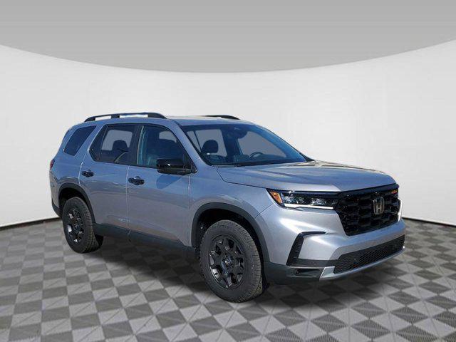 new 2025 Honda Pilot car, priced at $48,554