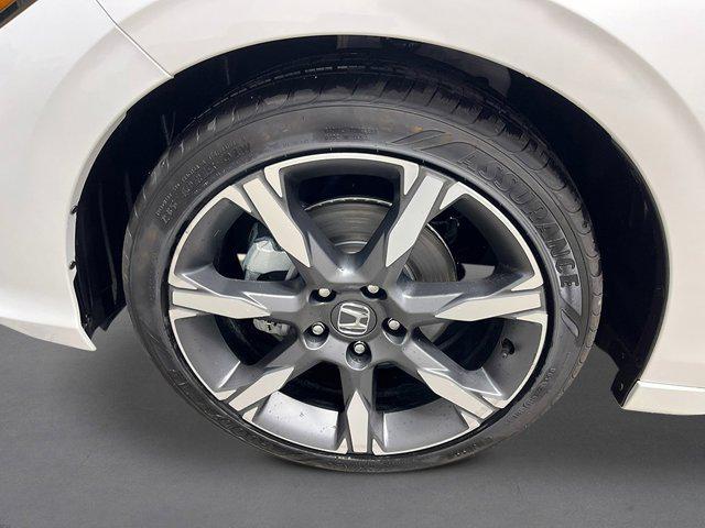 new 2025 Honda Civic Hybrid car, priced at $32,978