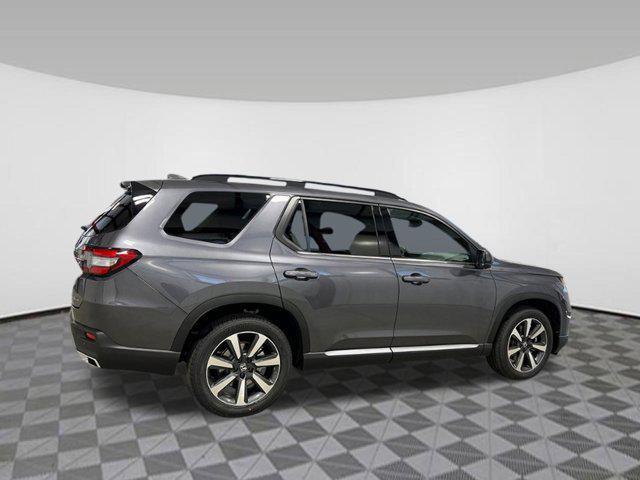 new 2025 Honda Pilot car, priced at $52,360
