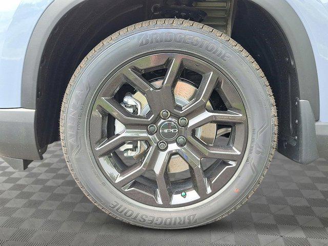 new 2025 Honda Pilot car, priced at $49,392