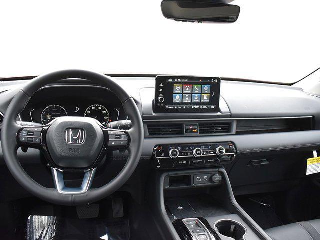new 2025 Honda Pilot car, priced at $49,392