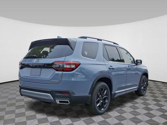 new 2025 Honda Pilot car, priced at $49,392