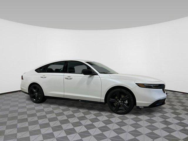 new 2025 Honda Accord Hybrid car, priced at $35,117