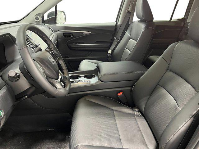 new 2025 Honda Ridgeline car, priced at $43,228