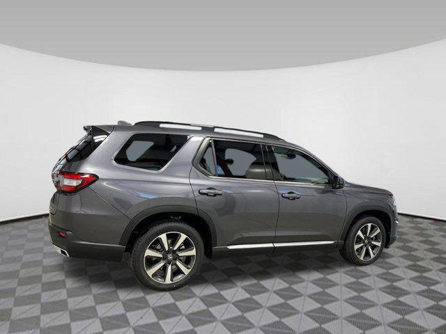 new 2025 Honda Pilot car, priced at $50,177