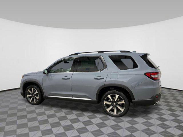 new 2025 Honda Pilot car, priced at $47,658