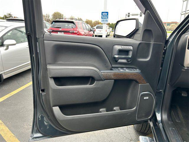 used 2017 GMC Sierra 1500 car, priced at $33,395