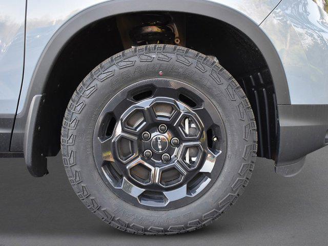 new 2025 Honda Ridgeline car, priced at $46,206