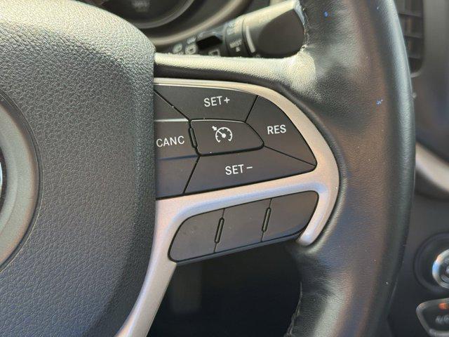 used 2015 Jeep Cherokee car, priced at $13,195