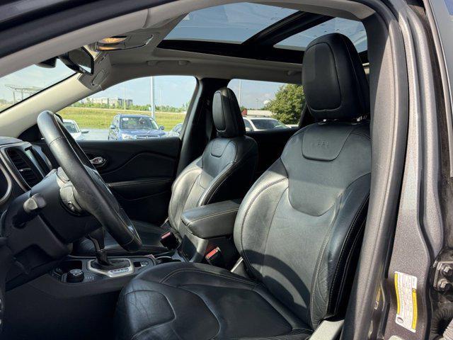 used 2015 Jeep Cherokee car, priced at $13,195