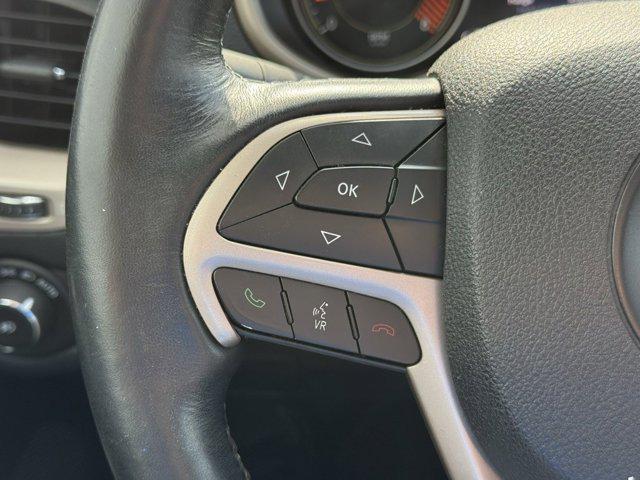 used 2015 Jeep Cherokee car, priced at $13,195