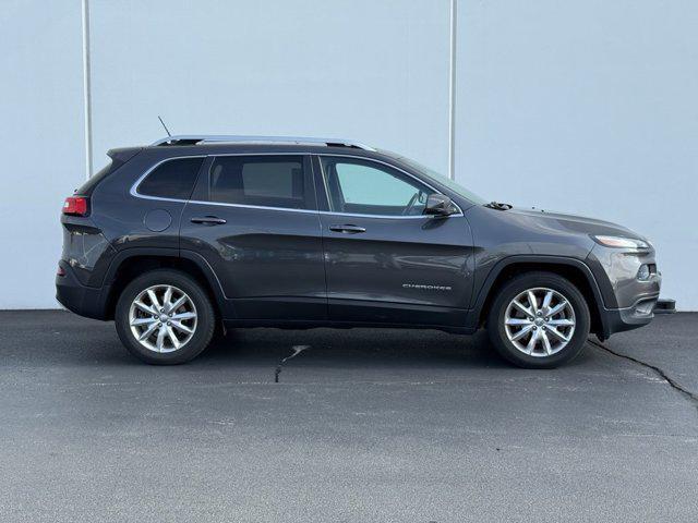 used 2015 Jeep Cherokee car, priced at $13,195