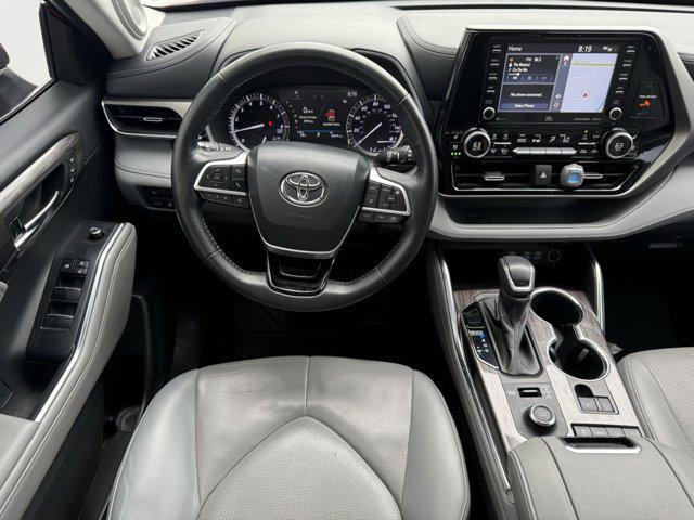 used 2022 Toyota Highlander car, priced at $36,795