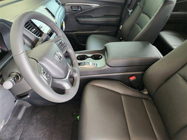 new 2025 Honda Ridgeline car, priced at $43,633