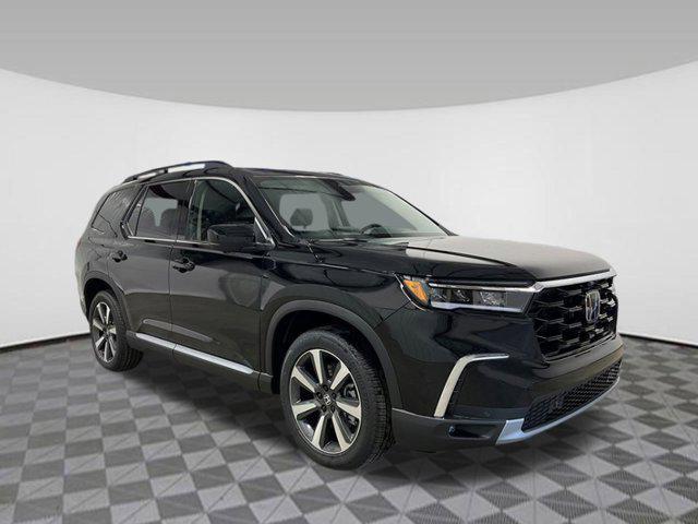 new 2025 Honda Pilot car, priced at $50,477