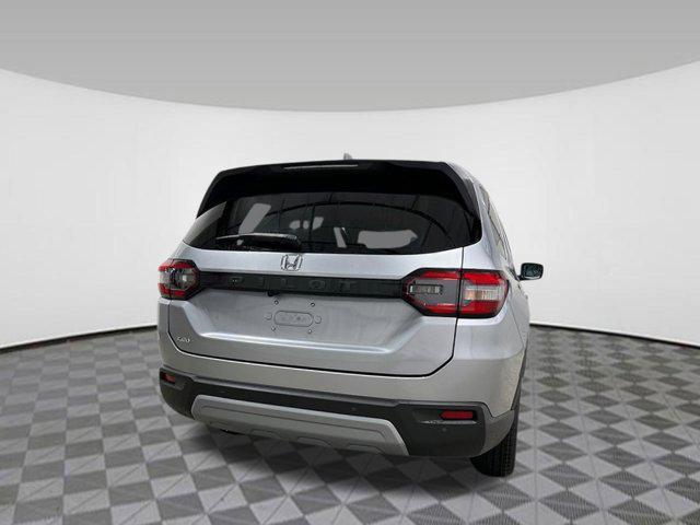 new 2025 Honda Pilot car, priced at $44,269