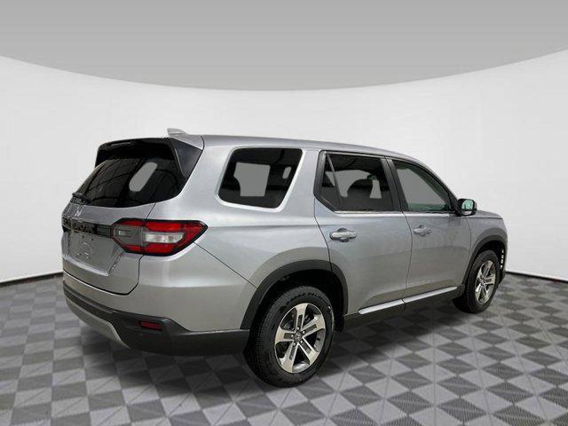 new 2025 Honda Pilot car, priced at $44,269