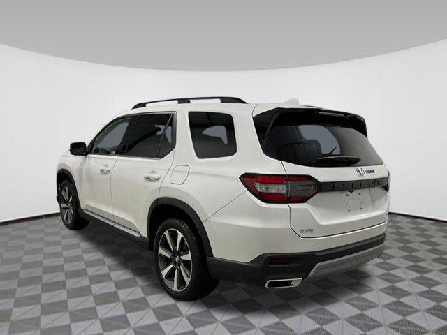 new 2025 Honda Pilot car, priced at $52,785