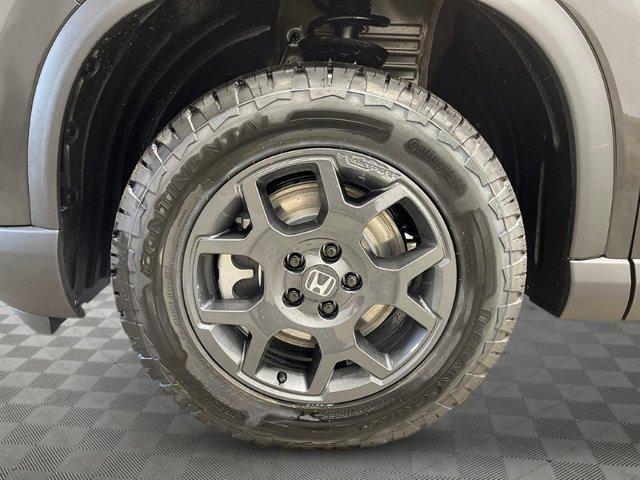 new 2025 Honda Pilot car, priced at $47,833