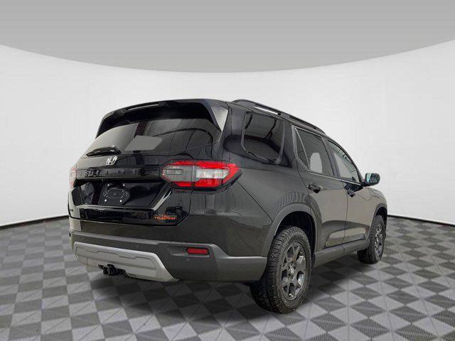 new 2025 Honda Pilot car, priced at $47,833