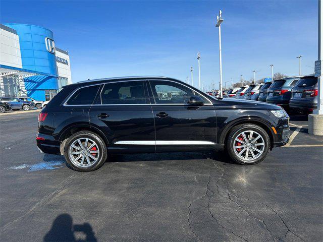 used 2018 Audi Q7 car, priced at $20,695