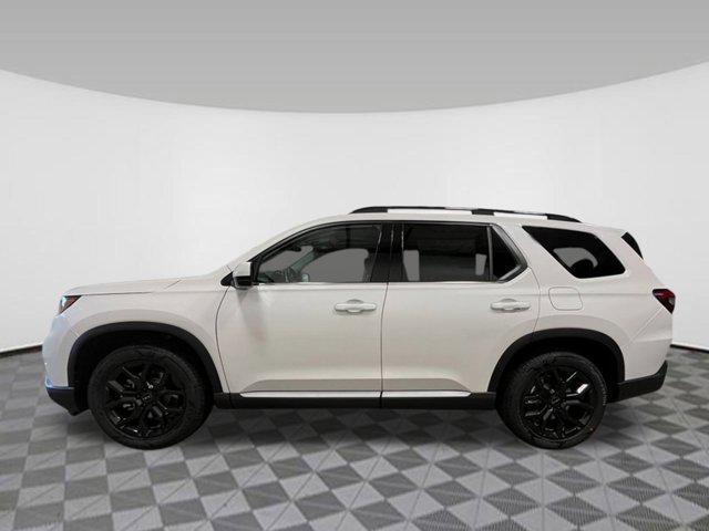 new 2025 Honda Pilot car, priced at $49,167