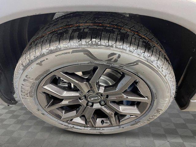 new 2025 Honda Pilot car, priced at $49,167