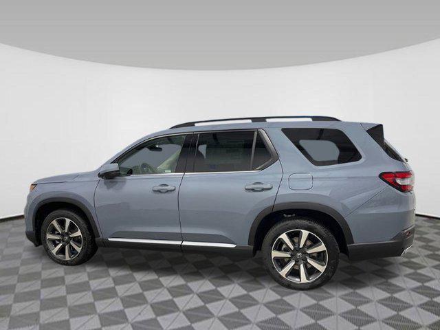 new 2025 Honda Pilot car, priced at $52,815