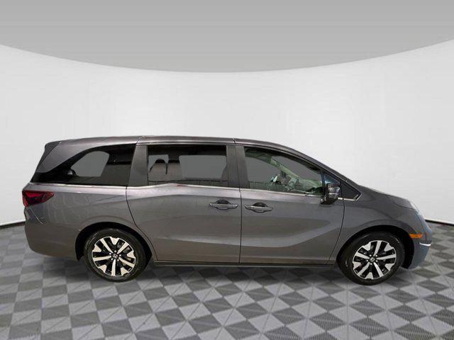 new 2025 Honda Odyssey car, priced at $41,052