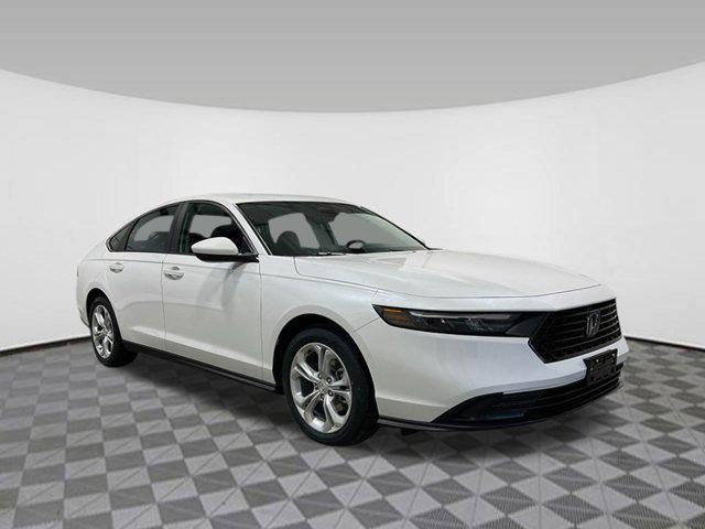 new 2025 Honda Accord car, priced at $28,734