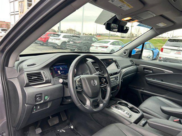 used 2022 Honda Pilot car, priced at $32,111
