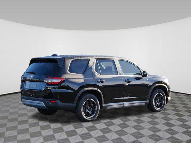 new 2025 Honda Pilot car, priced at $46,007