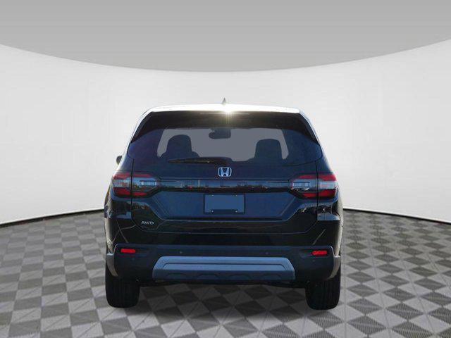 new 2025 Honda Pilot car, priced at $46,007