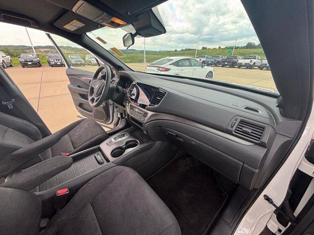 used 2022 Honda Pilot car, priced at $31,195
