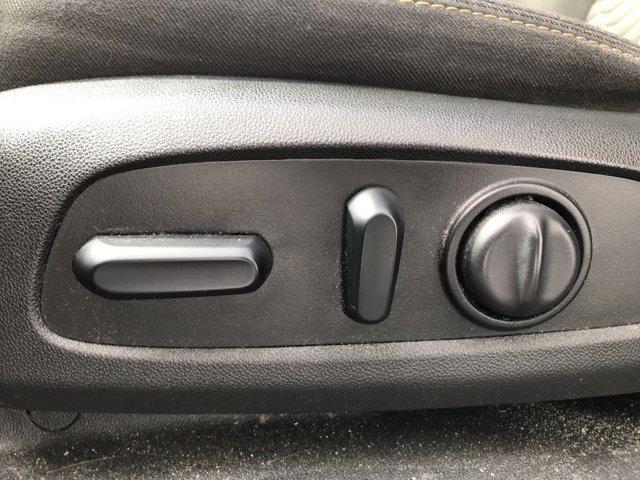 used 2018 Chevrolet Equinox car, priced at $10,395
