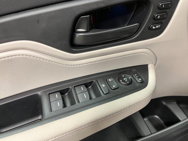 new 2025 Honda Odyssey car, priced at $41,780