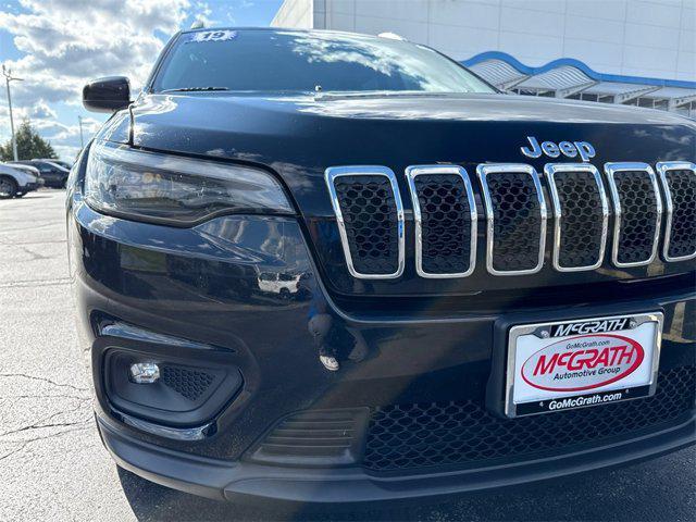 used 2019 Jeep Cherokee car, priced at $10,750