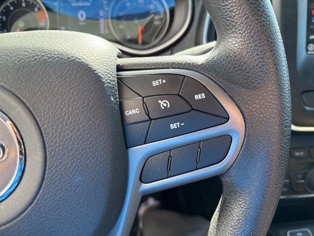used 2019 Jeep Cherokee car, priced at $11,495