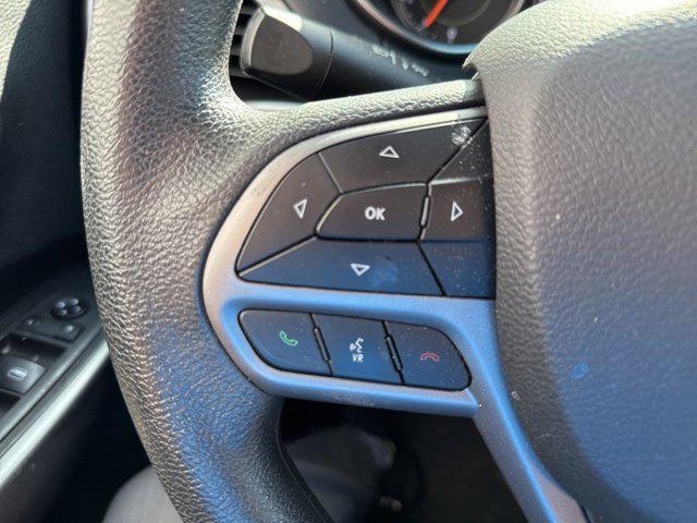 used 2019 Jeep Cherokee car, priced at $11,495