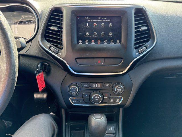 used 2019 Jeep Cherokee car, priced at $11,495
