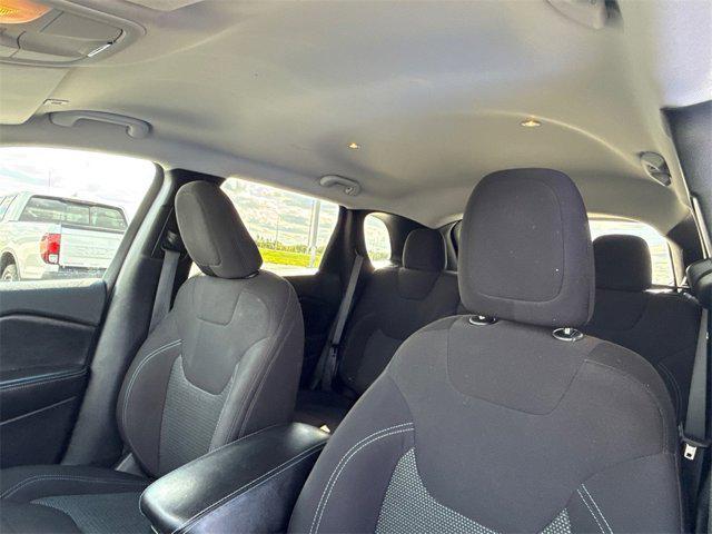 used 2019 Jeep Cherokee car, priced at $10,750