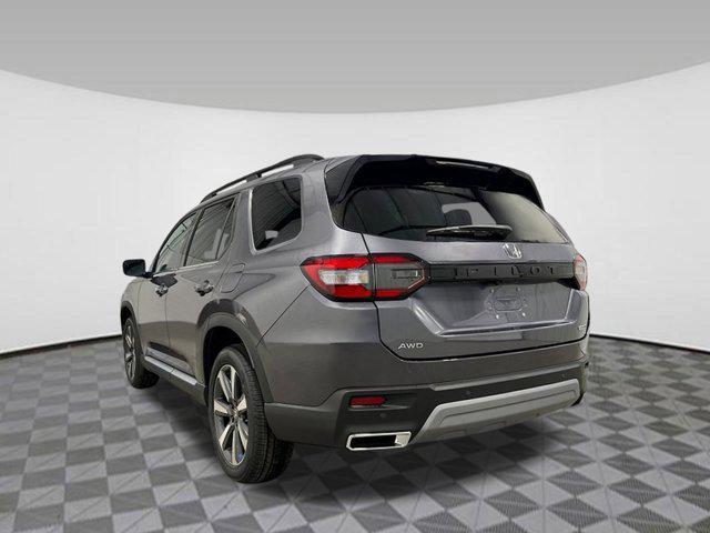 new 2025 Honda Pilot car, priced at $47,277