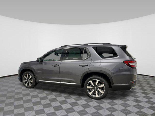 new 2025 Honda Pilot car, priced at $47,277