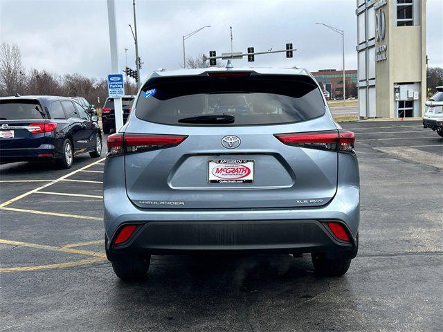 used 2021 Toyota Highlander car, priced at $33,195