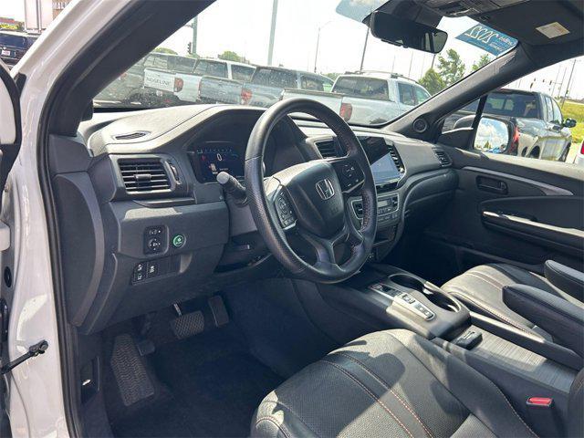 used 2022 Honda Pilot car, priced at $33,295